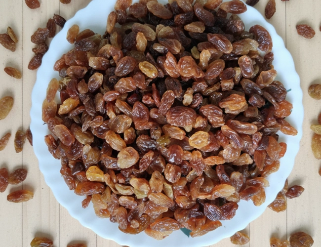 Malayar  AA Raisins